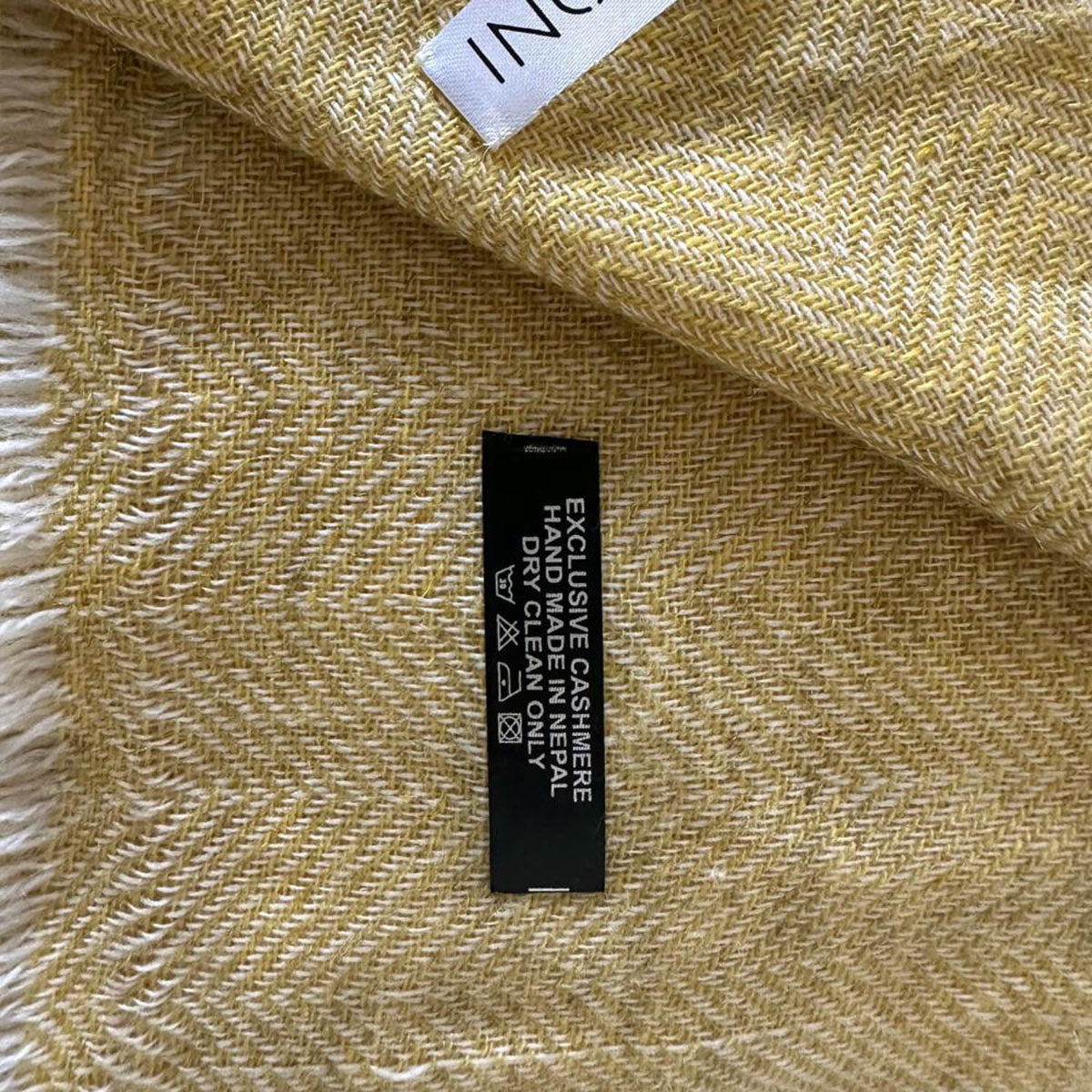 Large cashmere scarf "SPRINGDAYS"
