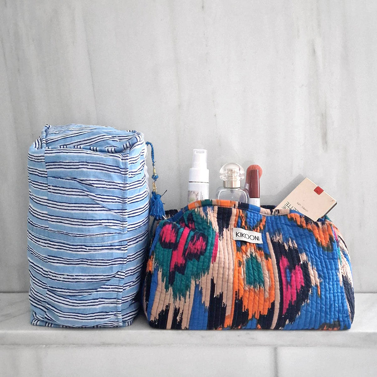 handgemachte Kosmetiktasche "Ikat blue"