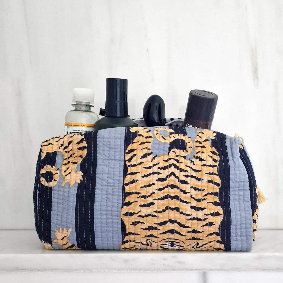 Handgemachte Kosmetiktasche "poppy Tiger" black