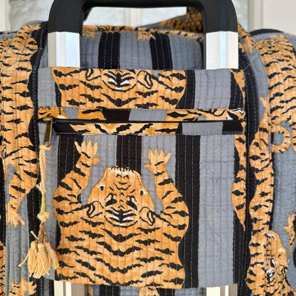 Large travel bag "Poppy Tiger black"