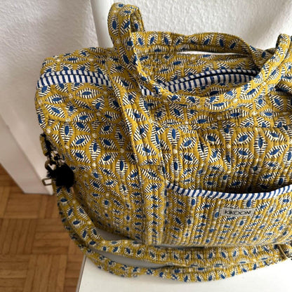 Large travel bag "Desert Flower"