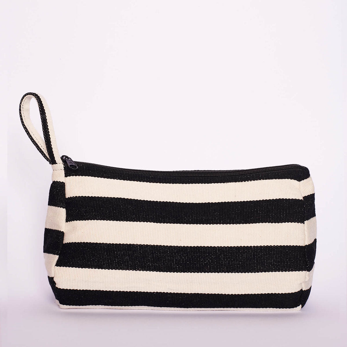 Hand-woven CLASICO cosmetic bag from Guatemala