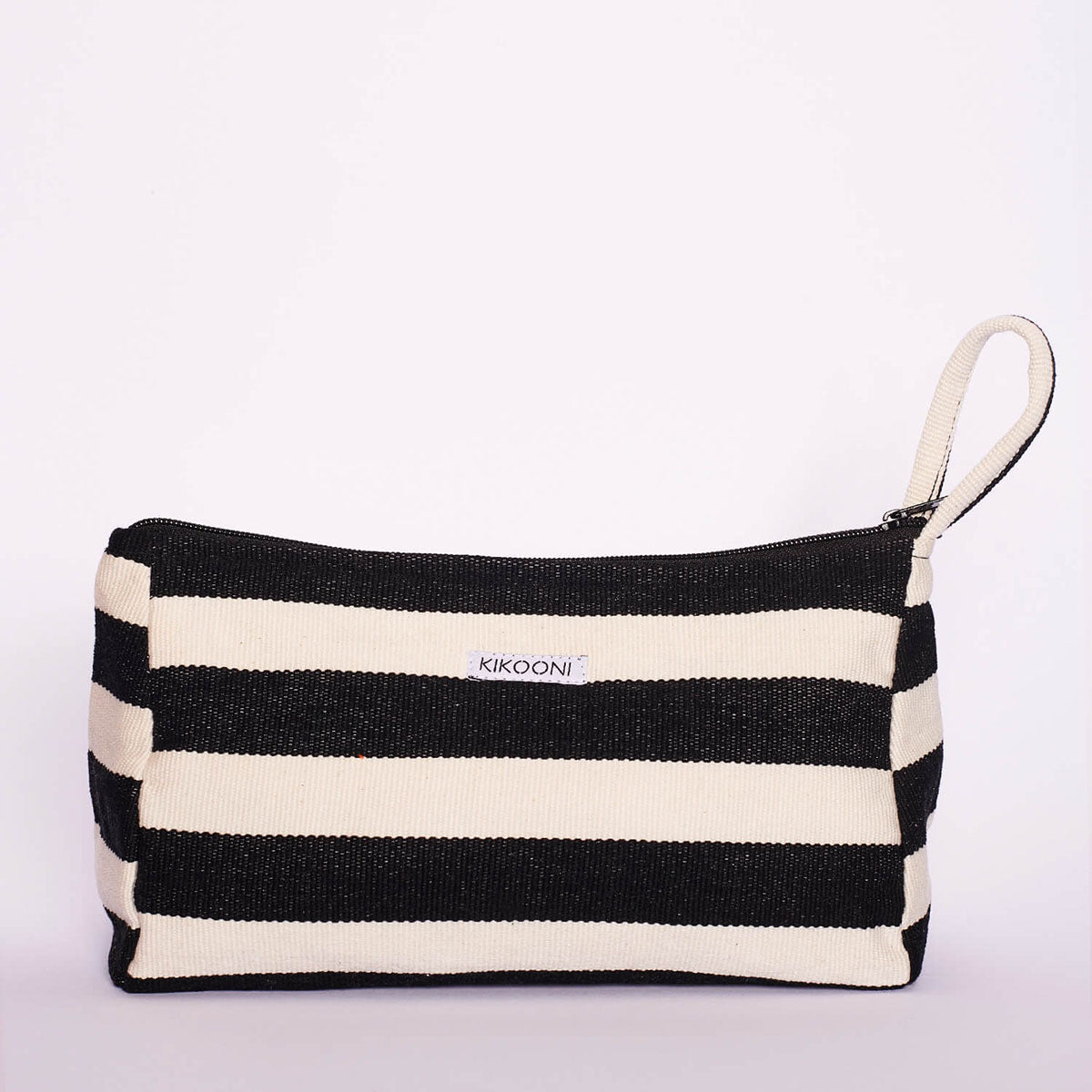 Hand-woven CLASICO cosmetic bag from Guatemala