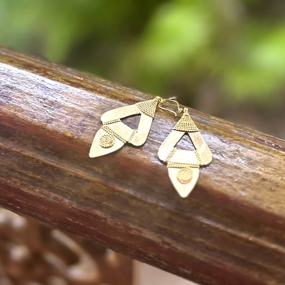 Dokra earrings "brave heart"