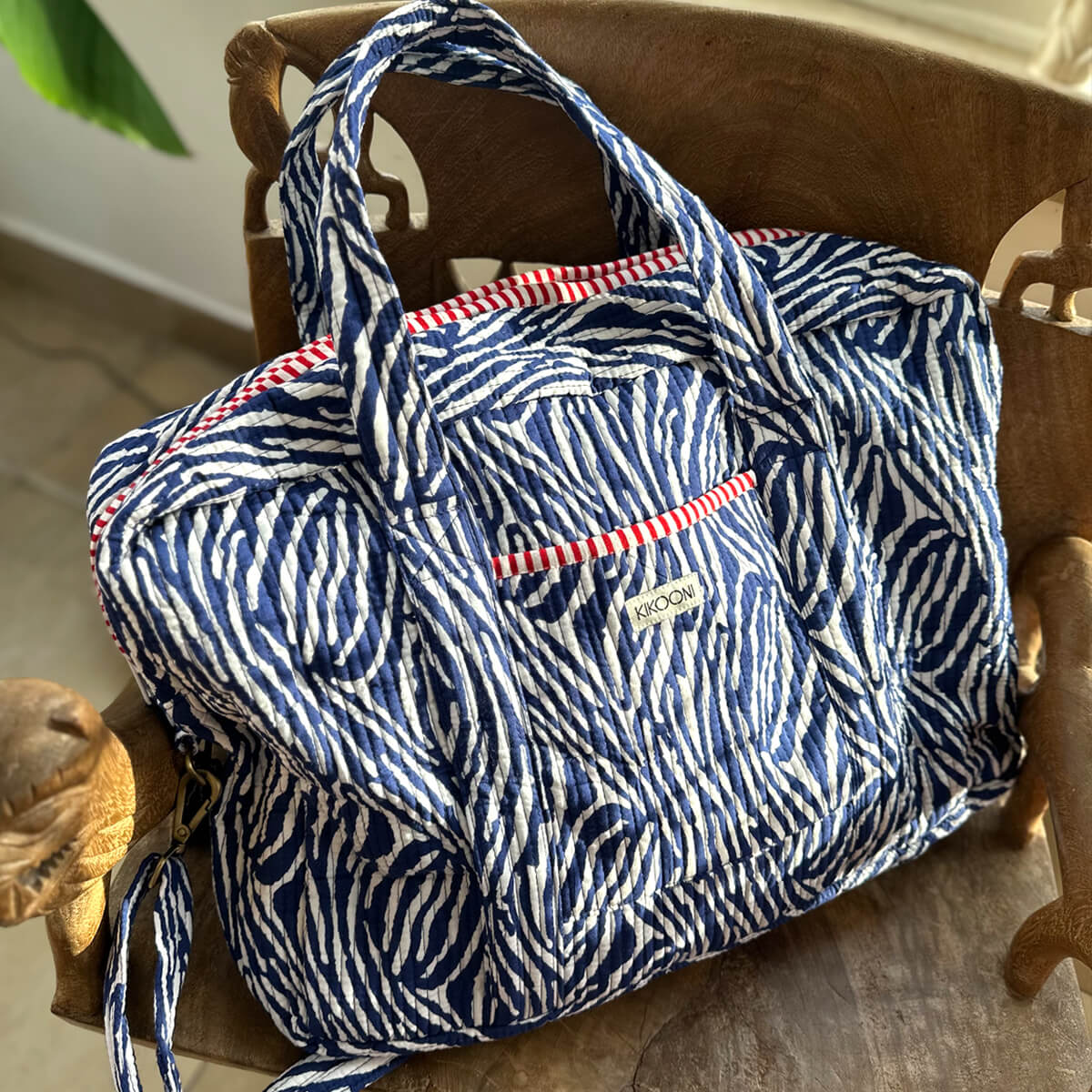 Große Reisetasche "Blue Zebra"