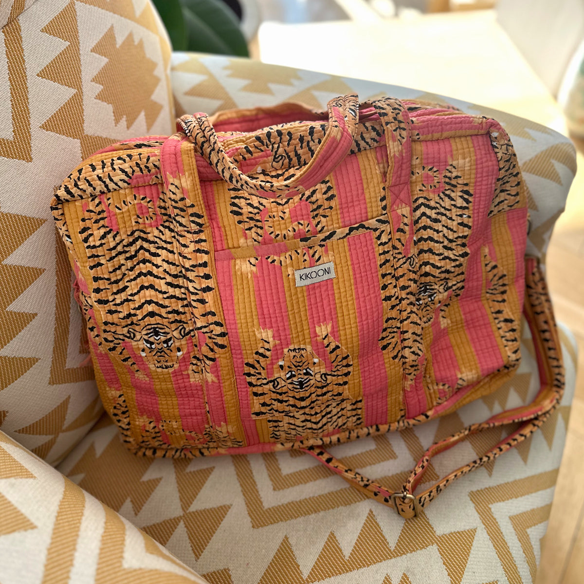 Large travel bag "Poppy Tiger Sunset"