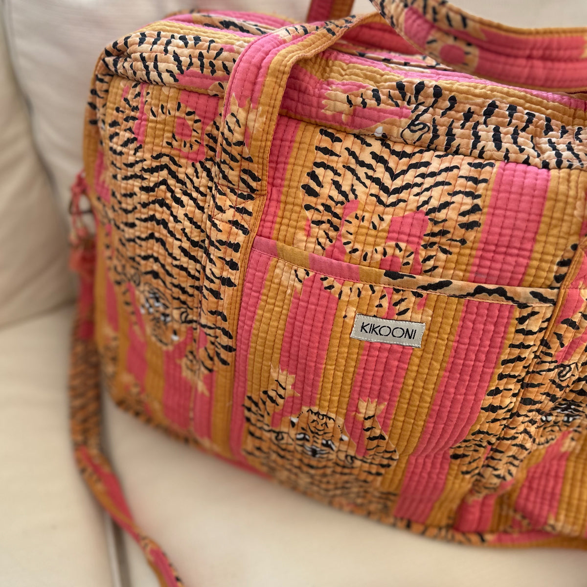 Large travel bag "Poppy Tiger Sunset"