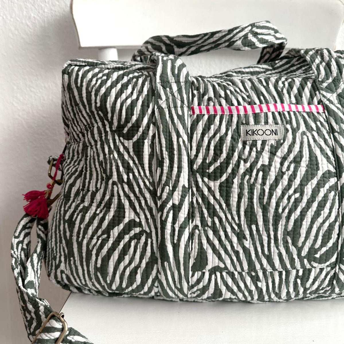 Grosse Reisetasche "Desert Zebra"