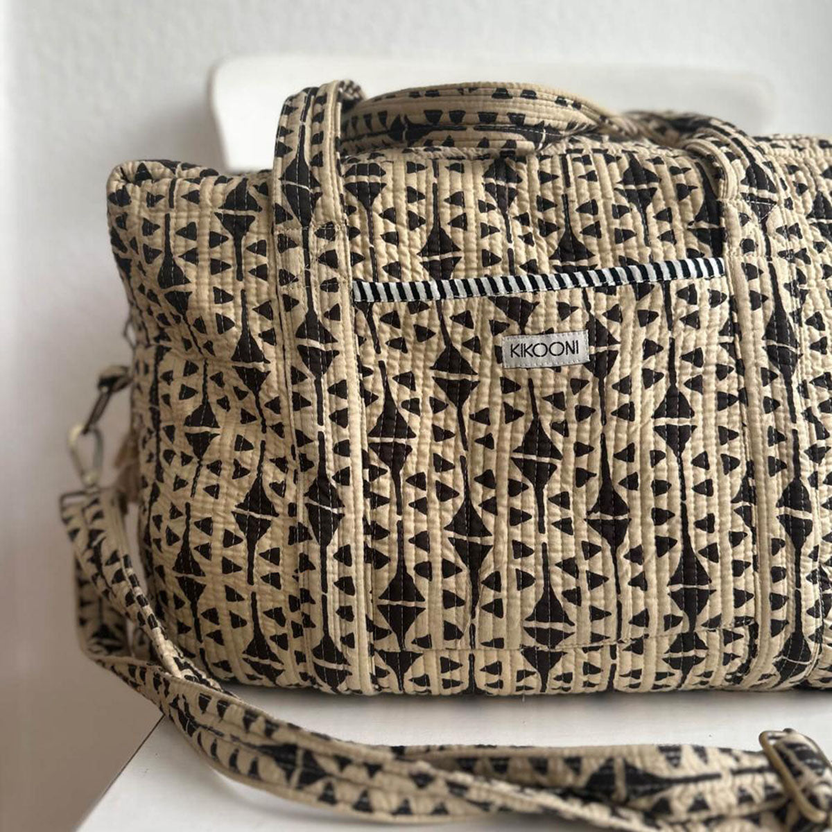Große Reisetasche "SEEDS"
