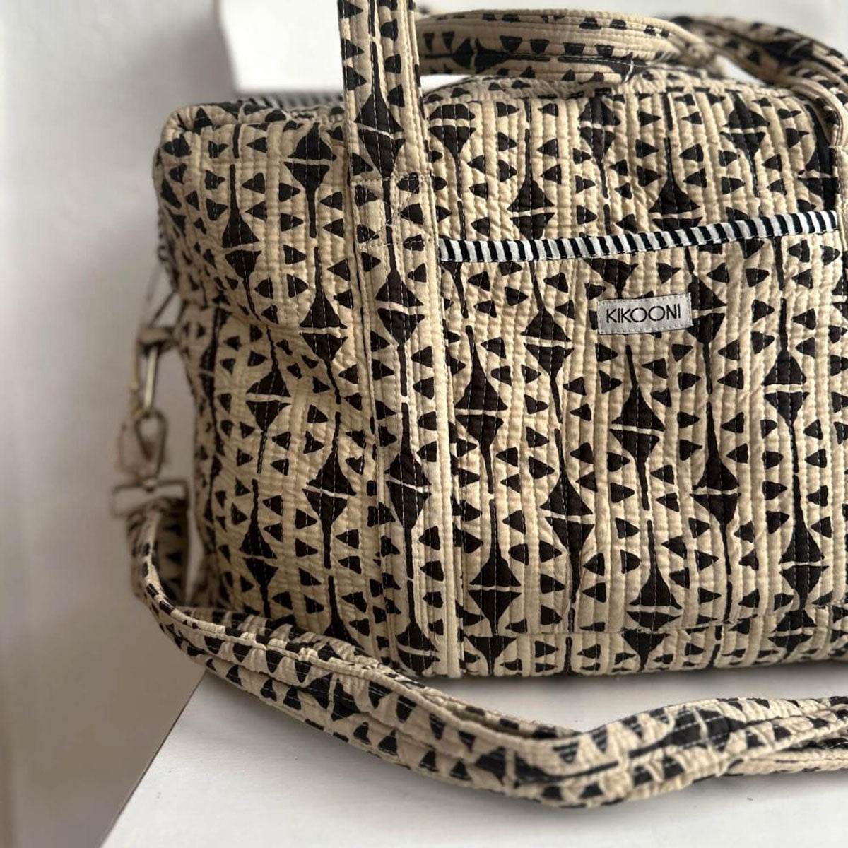 Große Reisetasche "SEEDS"