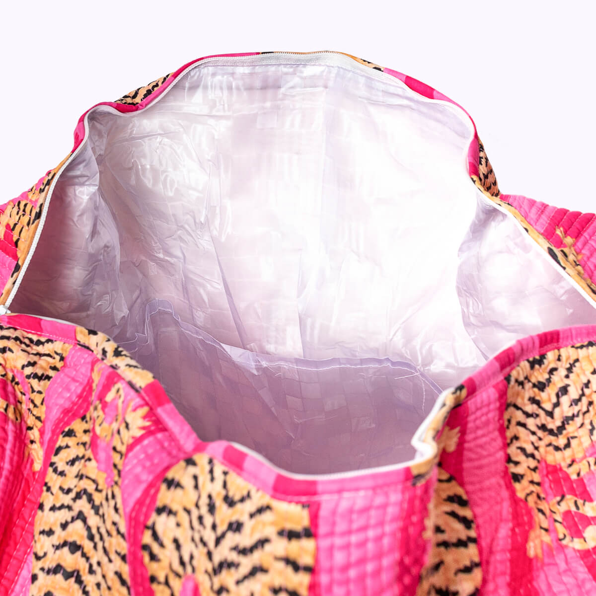 XXL travel bag "Poppy Tiger Pink"
