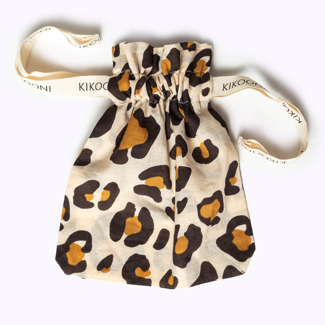 "Oh Leo" cotton pouch
