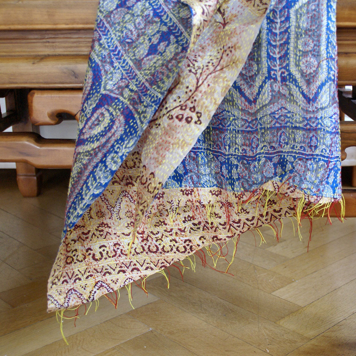 Kantha scarf "Kirama" 