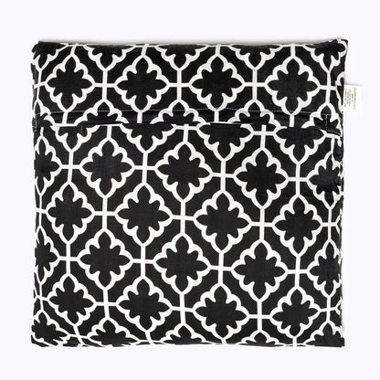 Kissenbezug "Black Magic"  Flower - 100% Baumwolle, handbedruckt