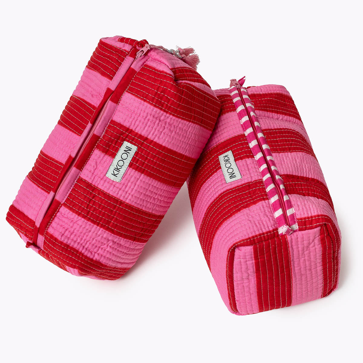 Kosmetiktasche "Bold Stripes Love"