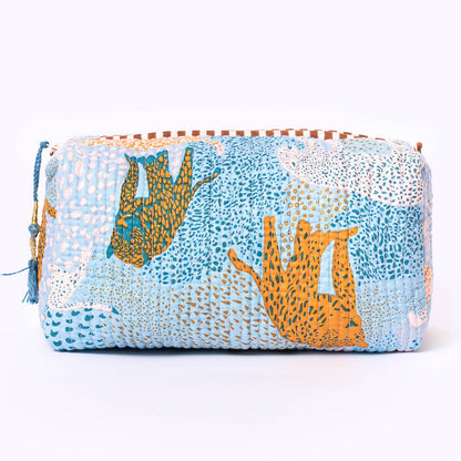 handgemachte Kosmetiktasche "Lucky Leo " - blue