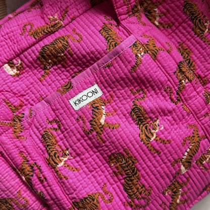 Große Reisetasche "Electric Tigress 2"