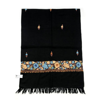 embroidered wool scarf "Sahana"