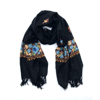 embroidered wool scarf "Sahana"