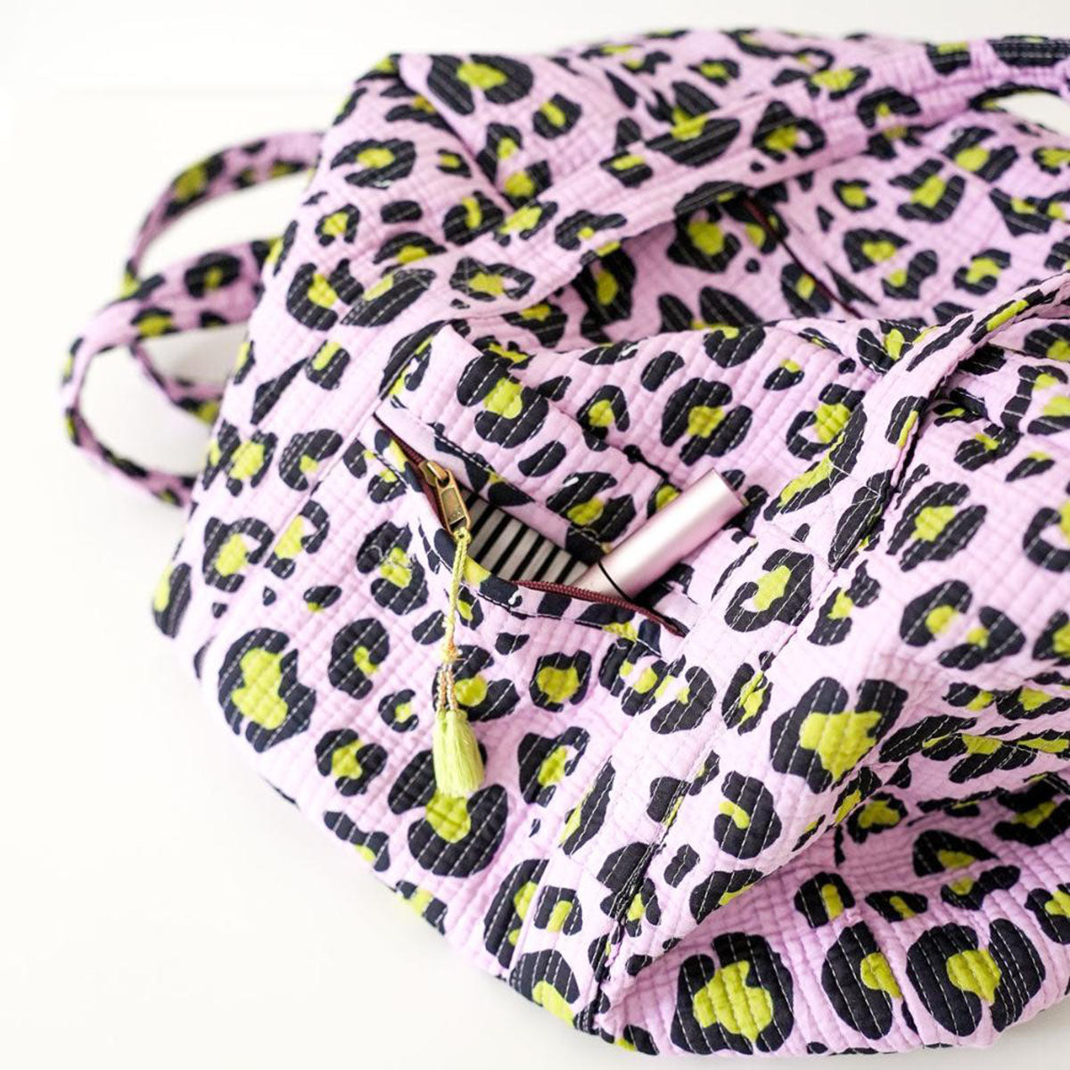 Large travel bag "Oh Leo cosmic lilac"