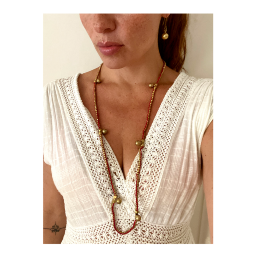 Lange Dokra Kette "magic red"
