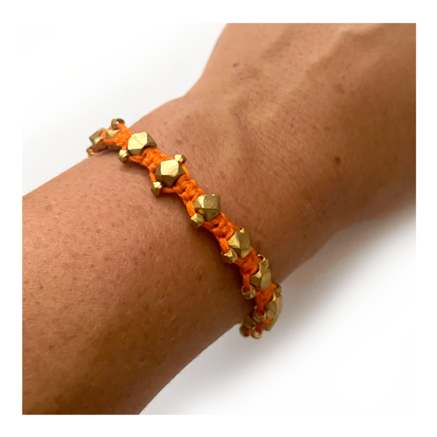 Dokra Armband "orange shields"